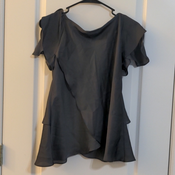 Layered Blouse - Picture 5 of 7